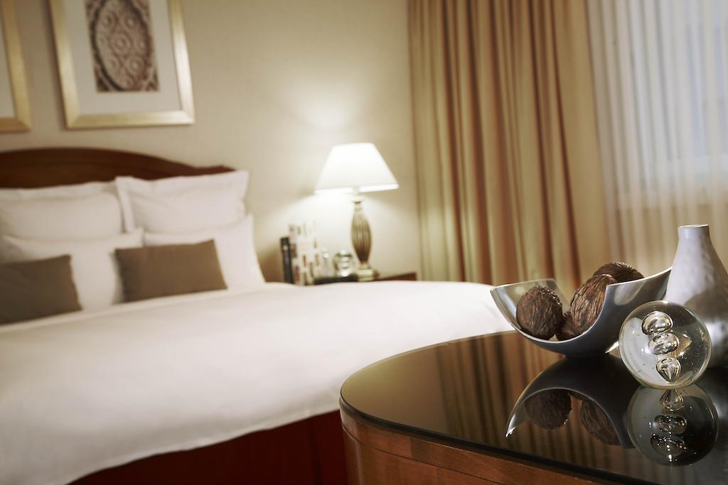 Renaissance Zurich Hotel Opfikon-Glattbrugg Δωμάτιο φωτογραφία